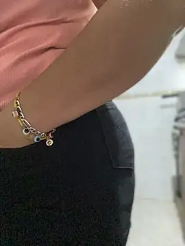 Carola-Ross - Flash AAs 🍑