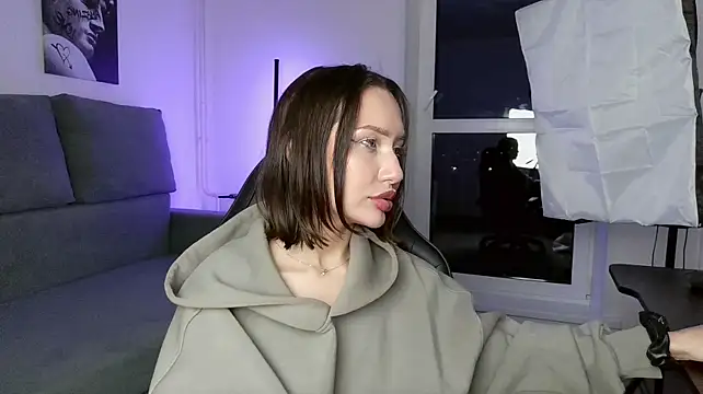 Lisa_Shultz - 🔥UNDRESS ME^^🔥