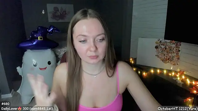 LizaGost - Boobies Out and massage