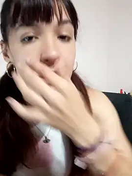 Abriil__ - Me desnudo