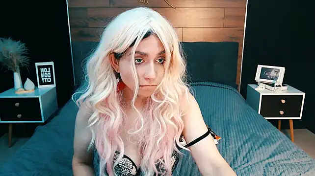 AdrianaCutes - spank ass soooo hard