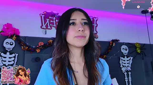 Sopphiaa_Payton - plug anal and rub my clit with domi