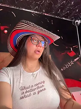 Rachel_LS - Flash Tits