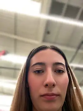 Kloe__t18 - All naked in bathroom gym