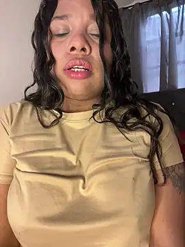 Rashell1_Queen - 5 spankings on the pussy 💋😈