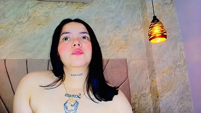 Mia_candy_0