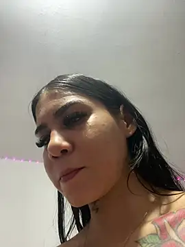 Pamela23x - squirt in your face