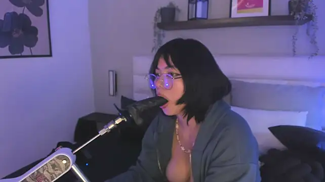 Nikoru_sp - TAKE OFF MY SWEATER+FLASH BOOBS🍒