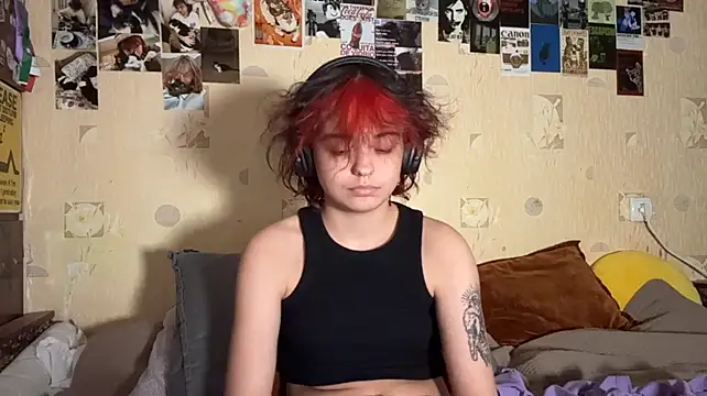 Kirin_Lin - Look at my panties