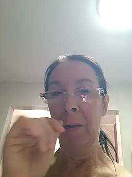 Celine_Faer1 - 👅Lick your nipples👅