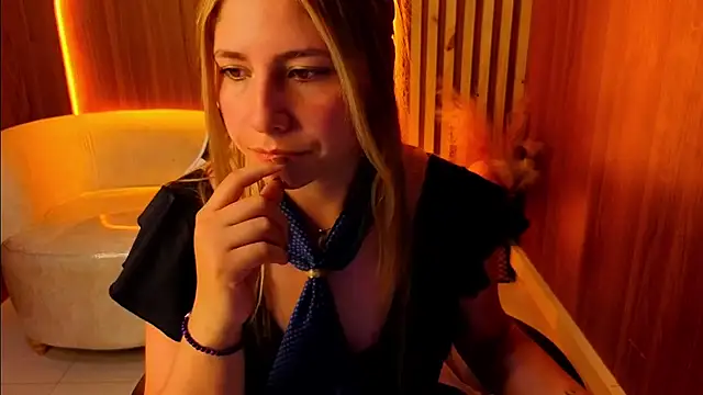Aratna_Blonde_Tx