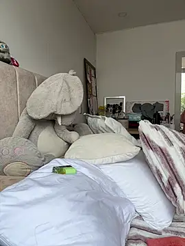 Victoria_alson - Show ass + oil ass
