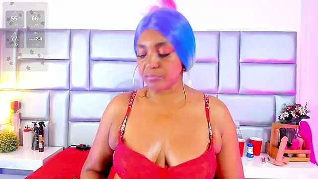 NinaNicole