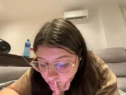 Sari237 - 🩵Fuck with my dildo 👅🍆