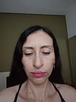 AliceRossi - Darme mucho placer y te sorprenderas