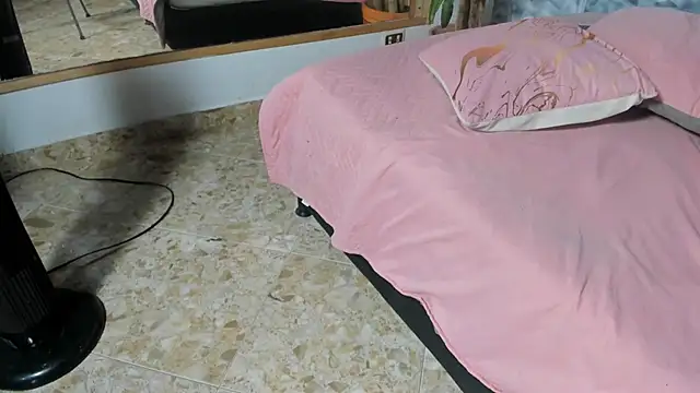 _sashalove - ride dildo + squirt