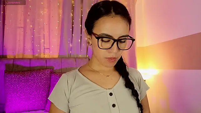 Zara_dulce - Smooth oil touch on booty🧴🍑