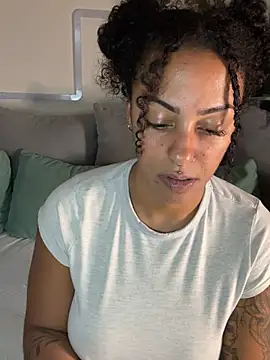 SweetPetiteNoir - GET FULL NAKED!!!!😈