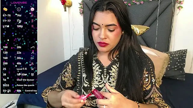 Lakshmiraniii - 5 minutes of Domi inside my pussy