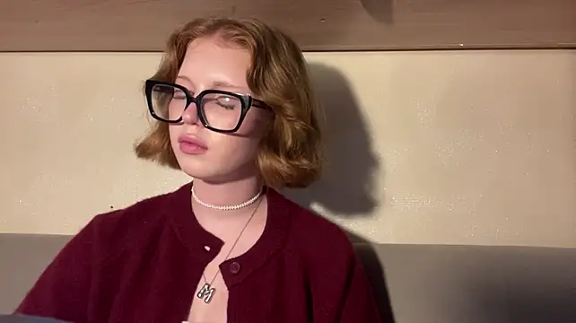 ShantaySteeves - Take Off My Jacket 👉👈