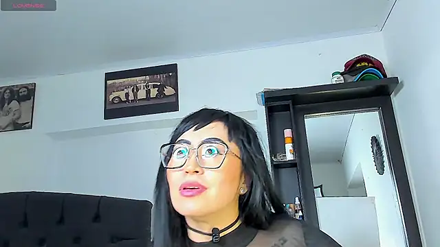Vicky_hotmilf
