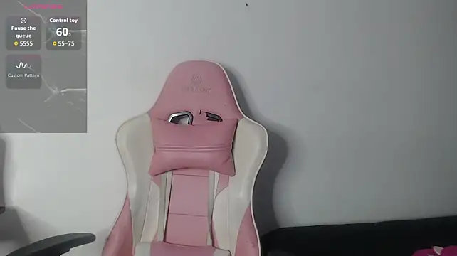 Jessica_Dove