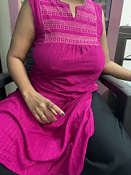 LoveJourney - Boobs show hard press