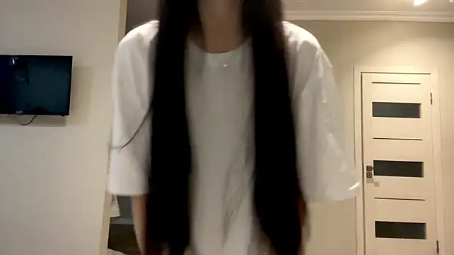 SilvaAmsler - touch my nipples under shirt