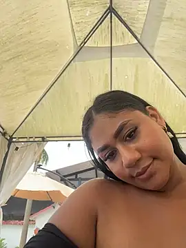 NayTorres - DOMI INSIDE PUSSY + BIG SQUIRT