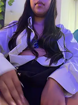 Dulcerouss__ - Spread legs+ 2 min control