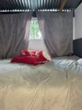 Soe_Lara - ⭐Spank my ass x 2⭐打我屁股⭐