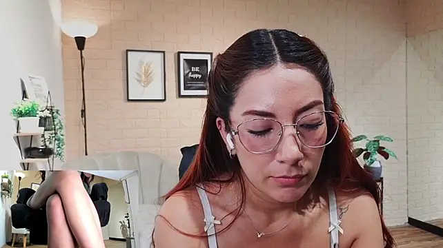 MissOffice_ - Show my boobs and tease