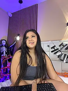 AvyMilton - rite torso with ass + oli+ picture