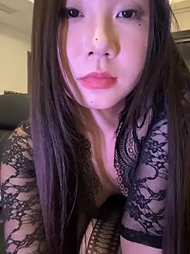 Xiaoxiong333 - 攒钱买大黑牛