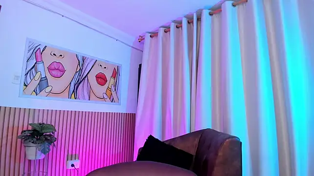 StarMilf - No-Panty Booty Bounce