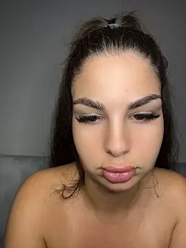 Alma_170900 - play me pussy daddy 💦