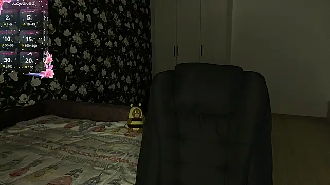 NeidaGowing - Spank my Ass