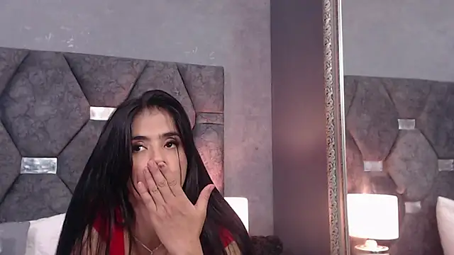 ScarletLenox - Rub pusy with fingers lush play