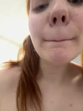 Freaky__Nikki - take off my skirt to get naked fully