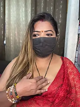 Lovely-Geet - BOOBS OILING😘😘
