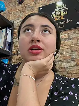 _Sarah-Office1 - SHOW ASS+ PUSSY(CLOSE UP)🍑