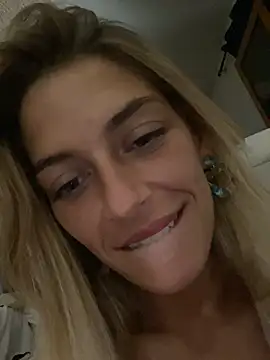 Bellalolahot