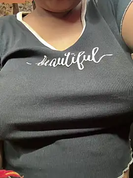 Curvy_Aavya - Full Nude Sexy & Seductive Show