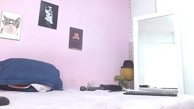 Milady_roxx - spanks
