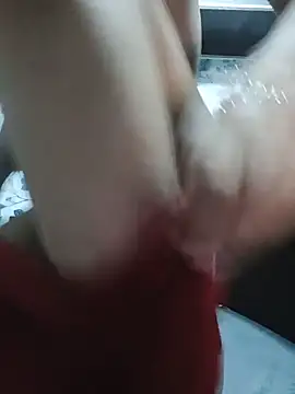 Sofiaa_R - Dildo in pussy