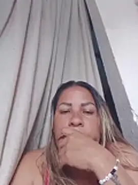 LaIndia1 - Show de pussi