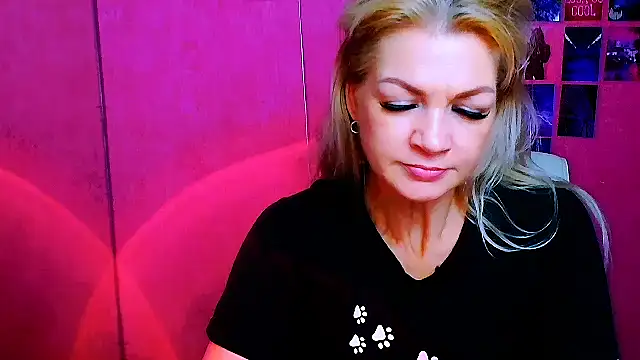 Baddy_Girl_