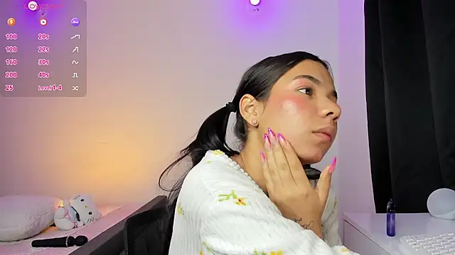 Kaylaneee_ - naked