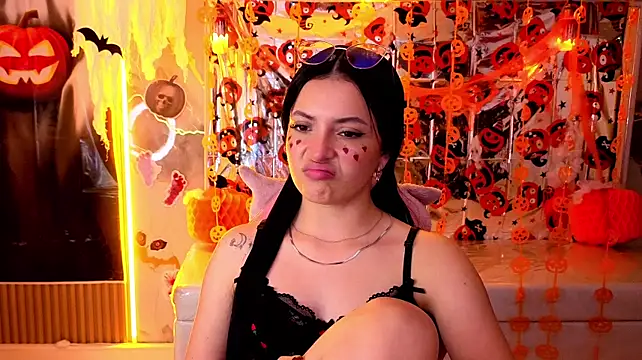 Sophiadoll_tf - Bye Panties and Show Pussy