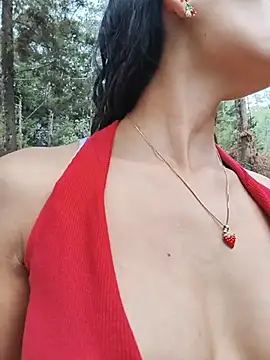 Vanyacam__ - Naked walk in the woods for 5 minutes 😈